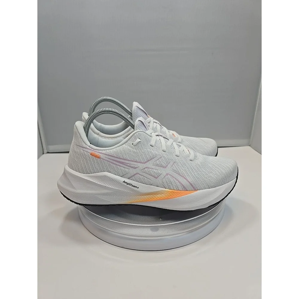 WOMENS 9.5 ASICS Versablast 4 Running Training Shoe White Light Ube 1012B775-100 - Picture 1 of 16